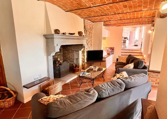 Casa Della Torre - With Panoramic View Канелли