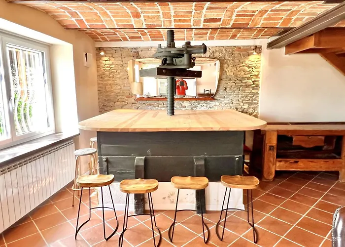 Casa Della Torre - With Panoramic View Канелли